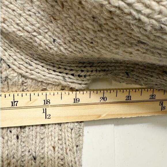 Cynthia Rowley Wool Blend Chunky Knit Sweater Women’s Medium Beige Speckled - Picture 10 of 11